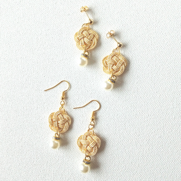 Earrings: Choose Stud or Drop < Washi Paper Strings > - Plum Blossoms [Yellow Gold]