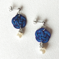 Earrings: Choose Stud or Drop < Washi Paper Strings > - Plum Blossoms [Navy x Blue]